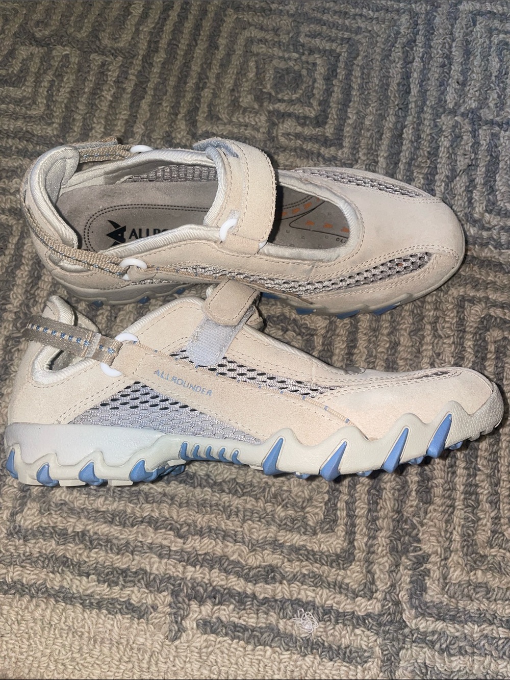 BN Allrounder Neutral Beige Mary Jane Sneakers with Hook-and-Loop Strap size 6.5